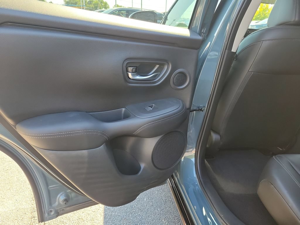 Used 2025 Honda HR-V EX-L image 16
