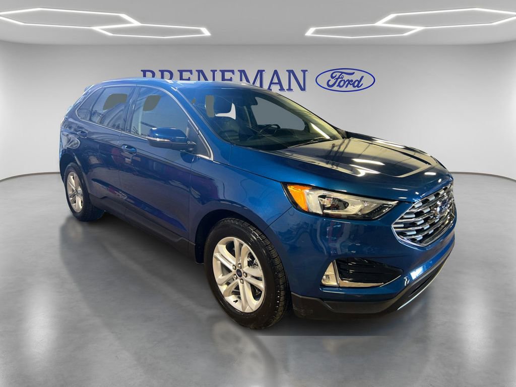 Certified 2020 Ford Edge SEL w/ Cold Weather Package AWD/4WD image 3