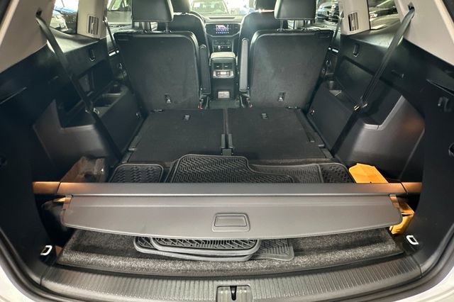 Certified 2023 Volkswagen Atlas SEL Premium image 20