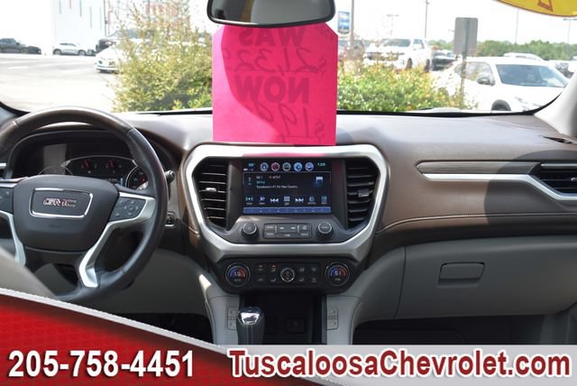 Used 2018 GMC Acadia SLT FWD image 3