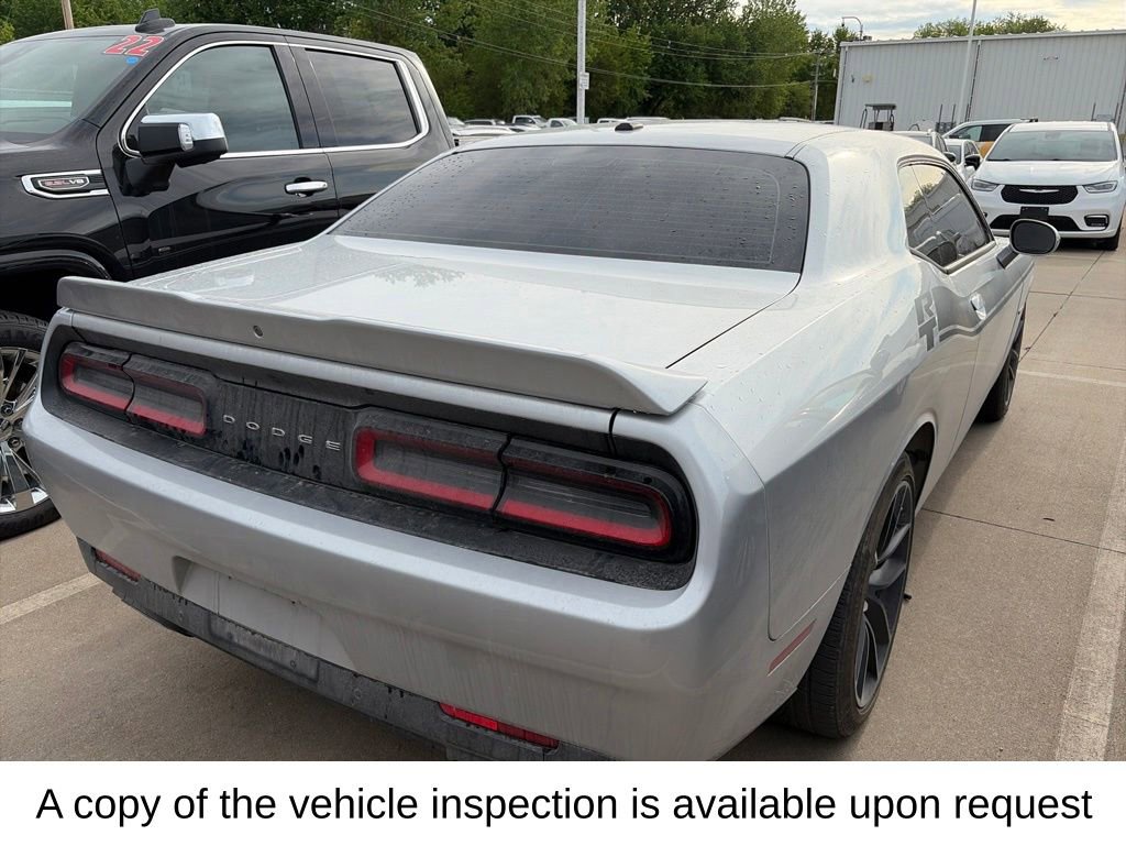 Used 2022 Dodge Challenger R/T w/ Performance Handling Group RWD image 6