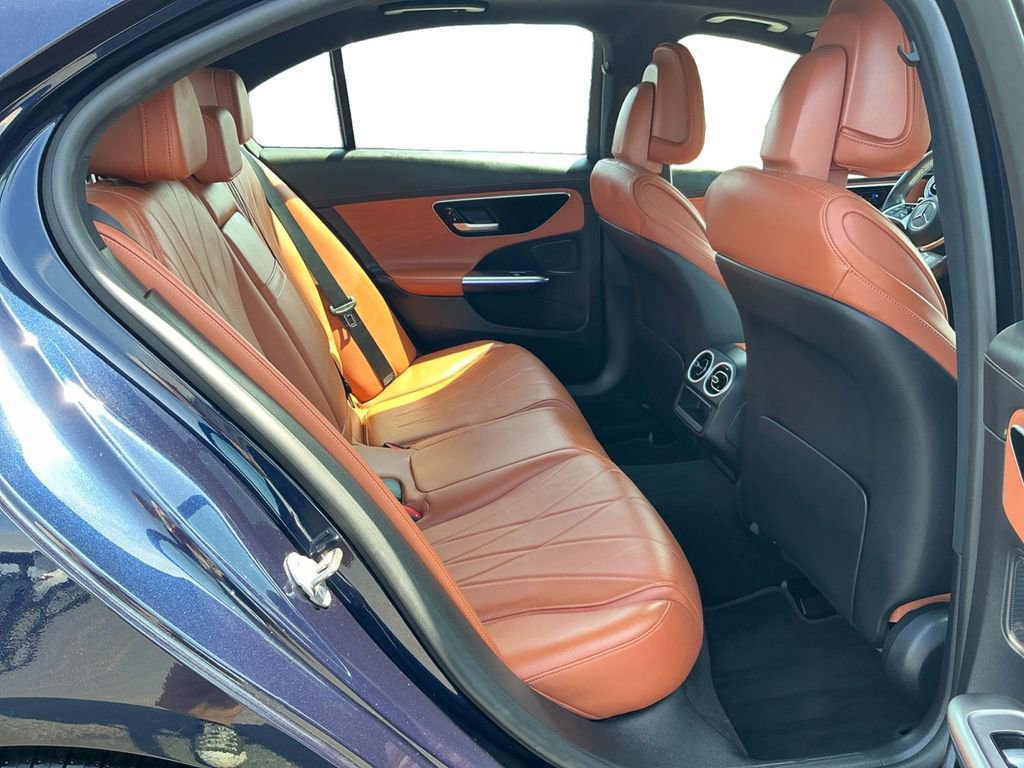 Used 2022 Mercedes-Benz C 300 Sedan image 23