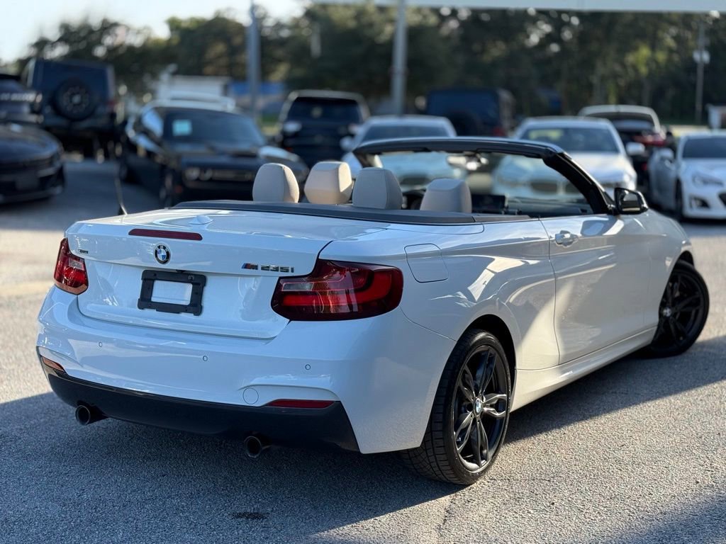 Used 2016 BMW M235i xDrive Convertible image 6