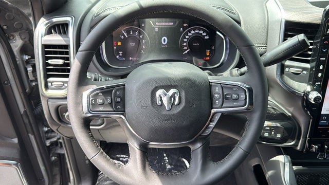 New 2026 RAM 2500 Laramie AWD/4WD image 10