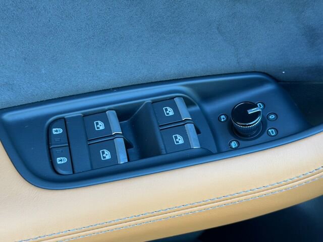 Used 2024 Audi RS Q8 image 14