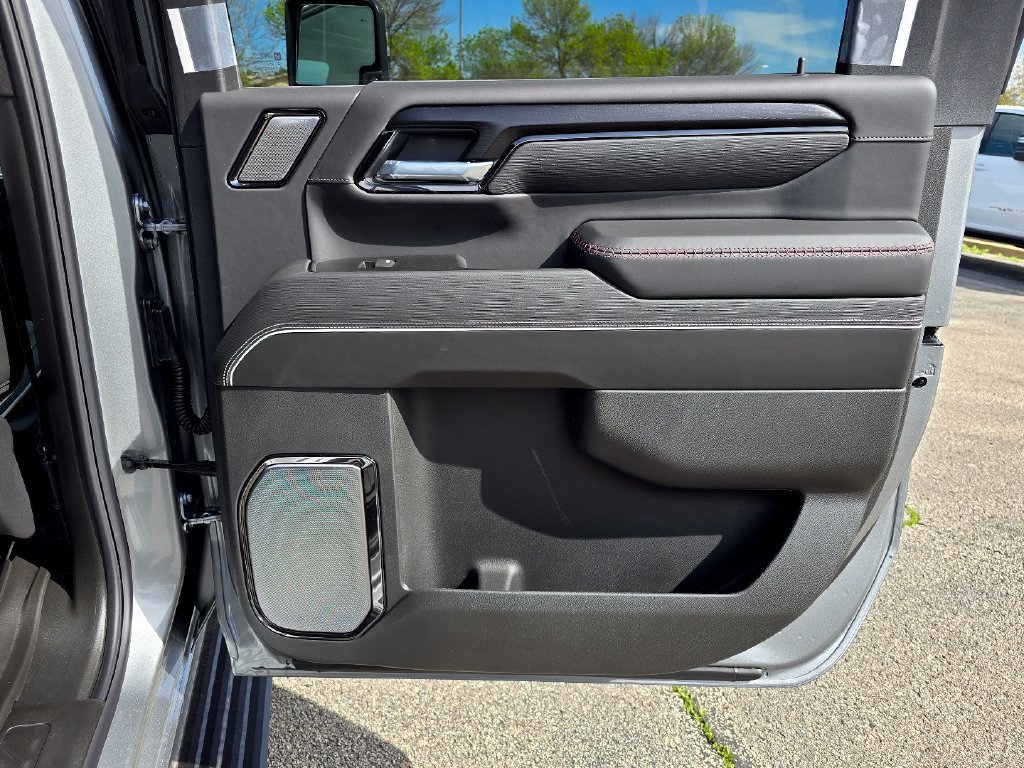 New 2026 GMC Sierra 2500 AT4X AWD/4WD image 31