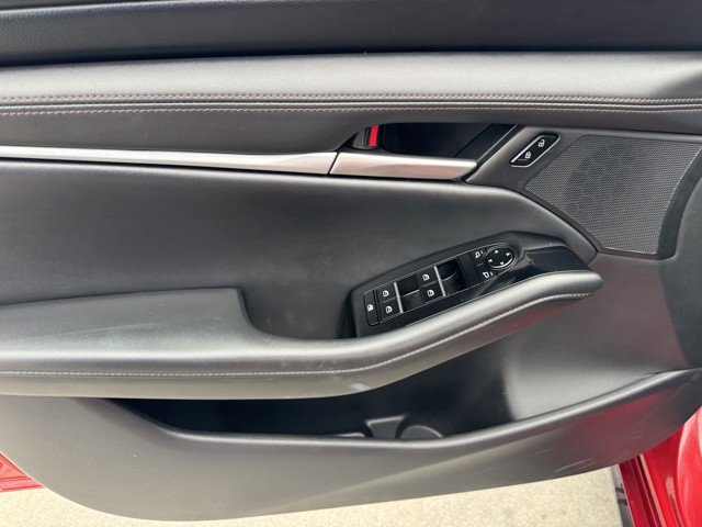 Used 2024 MAZDA MAZDA3 s image 13