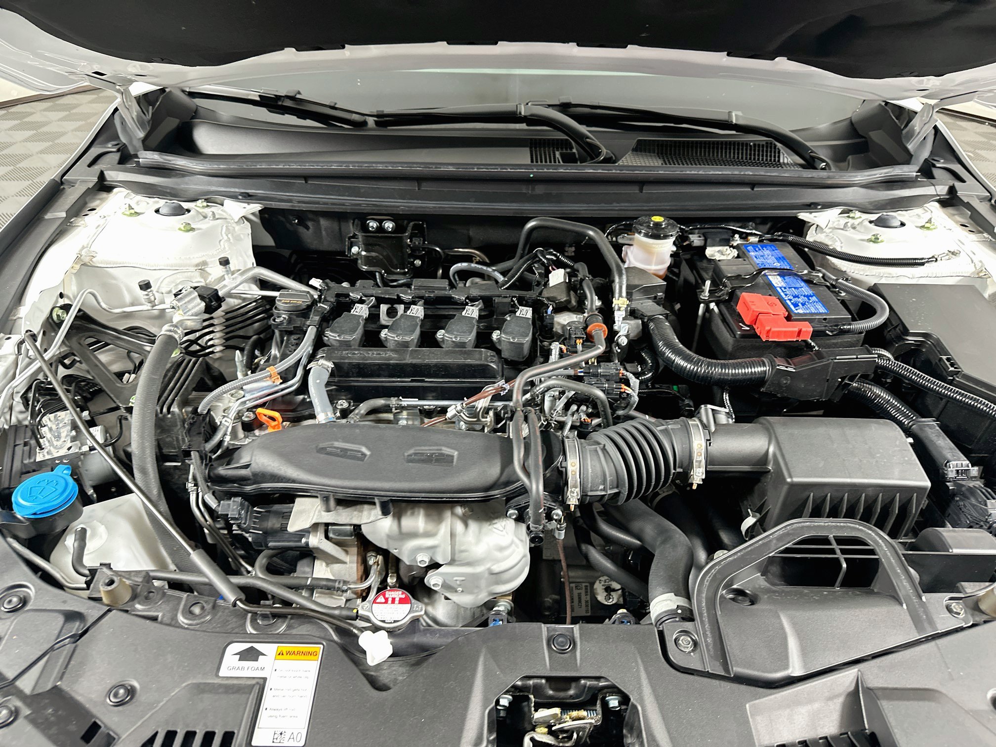 Used 2025 Honda Accord SE image 30