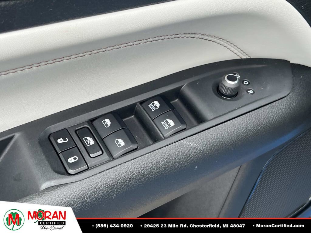 Used 2023 Jeep Compass Limited AWD/4WD image 15