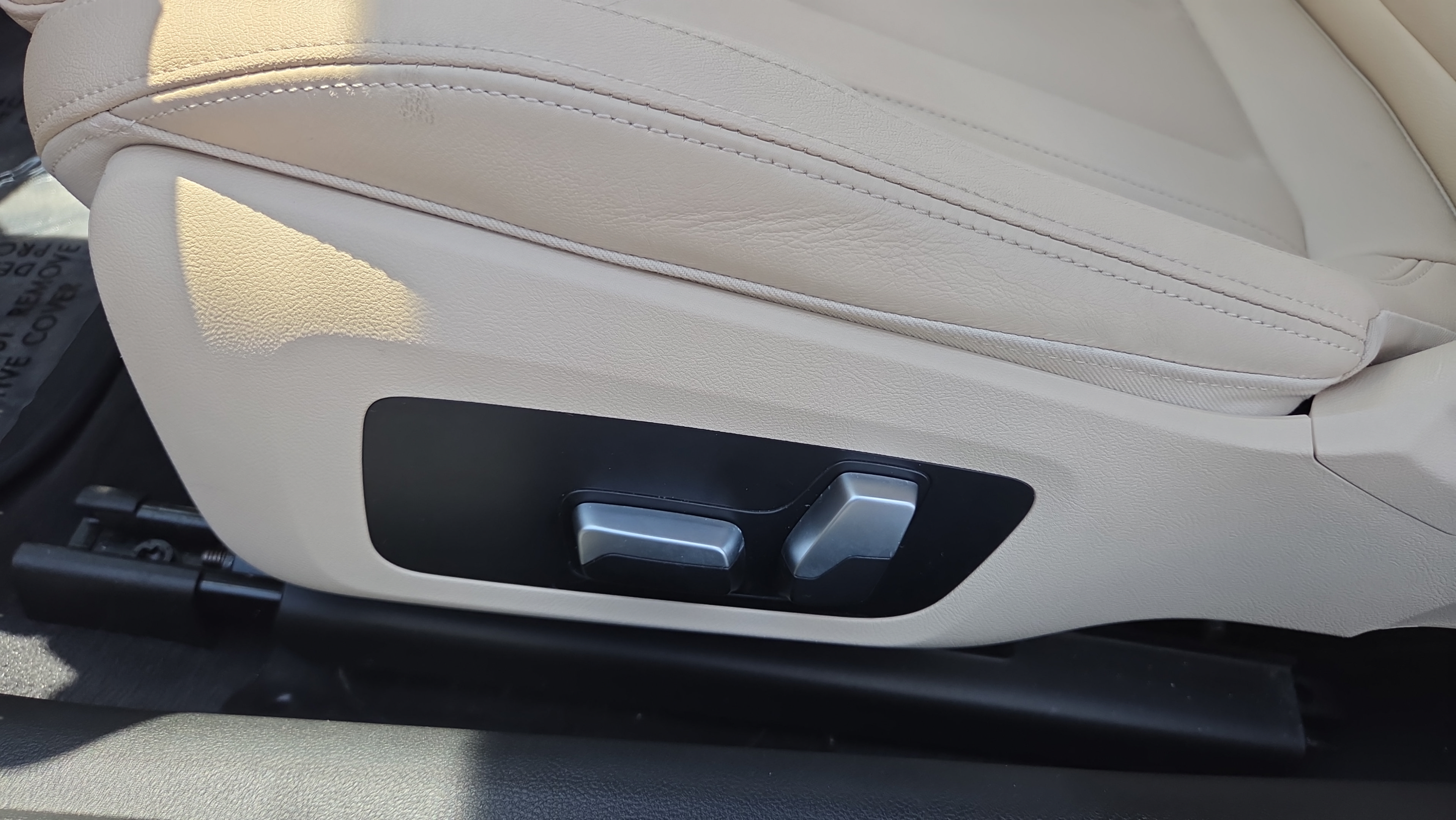Used 2021 BMW 430i Convertible RWD image 10