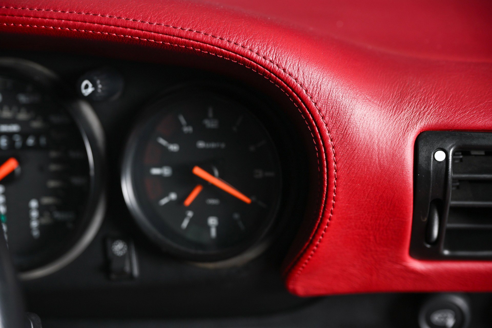 Used 1996 Porsche 911 Carrera image 17