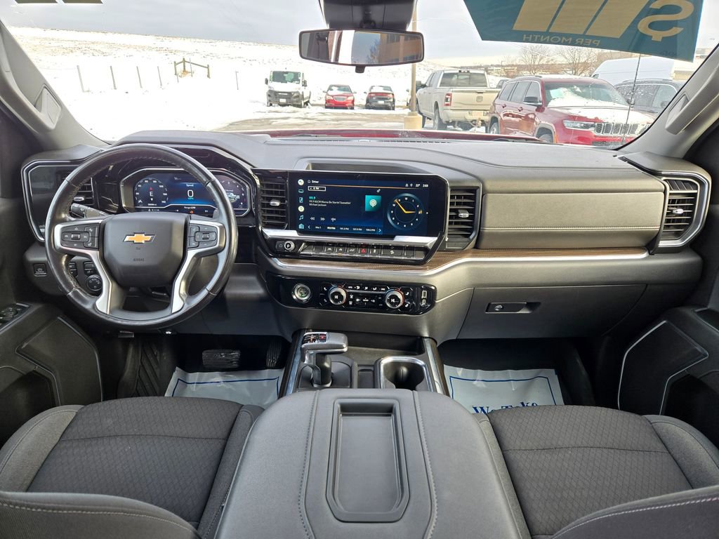 Used 2022 Chevrolet Silverado 1500 LT image 17