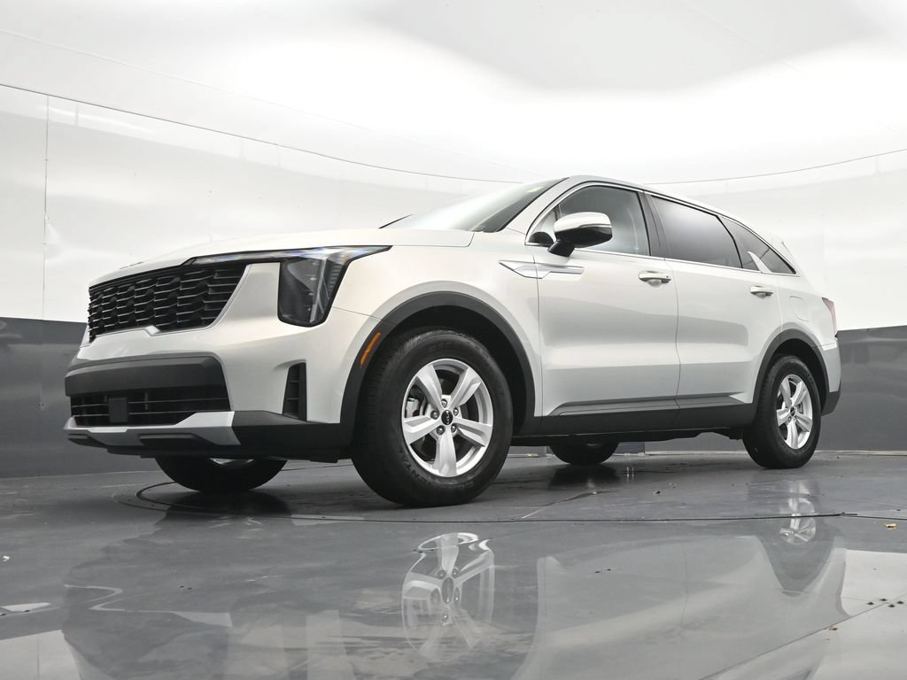 Used 2026 Kia Sorento LX FWD image 26