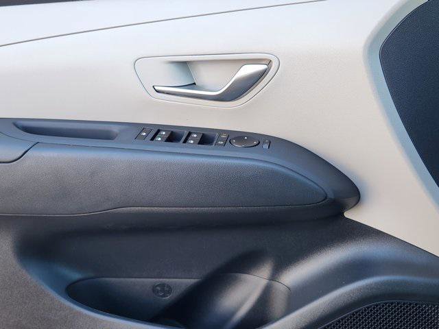 New 2026 Hyundai Tucson SEL image 16
