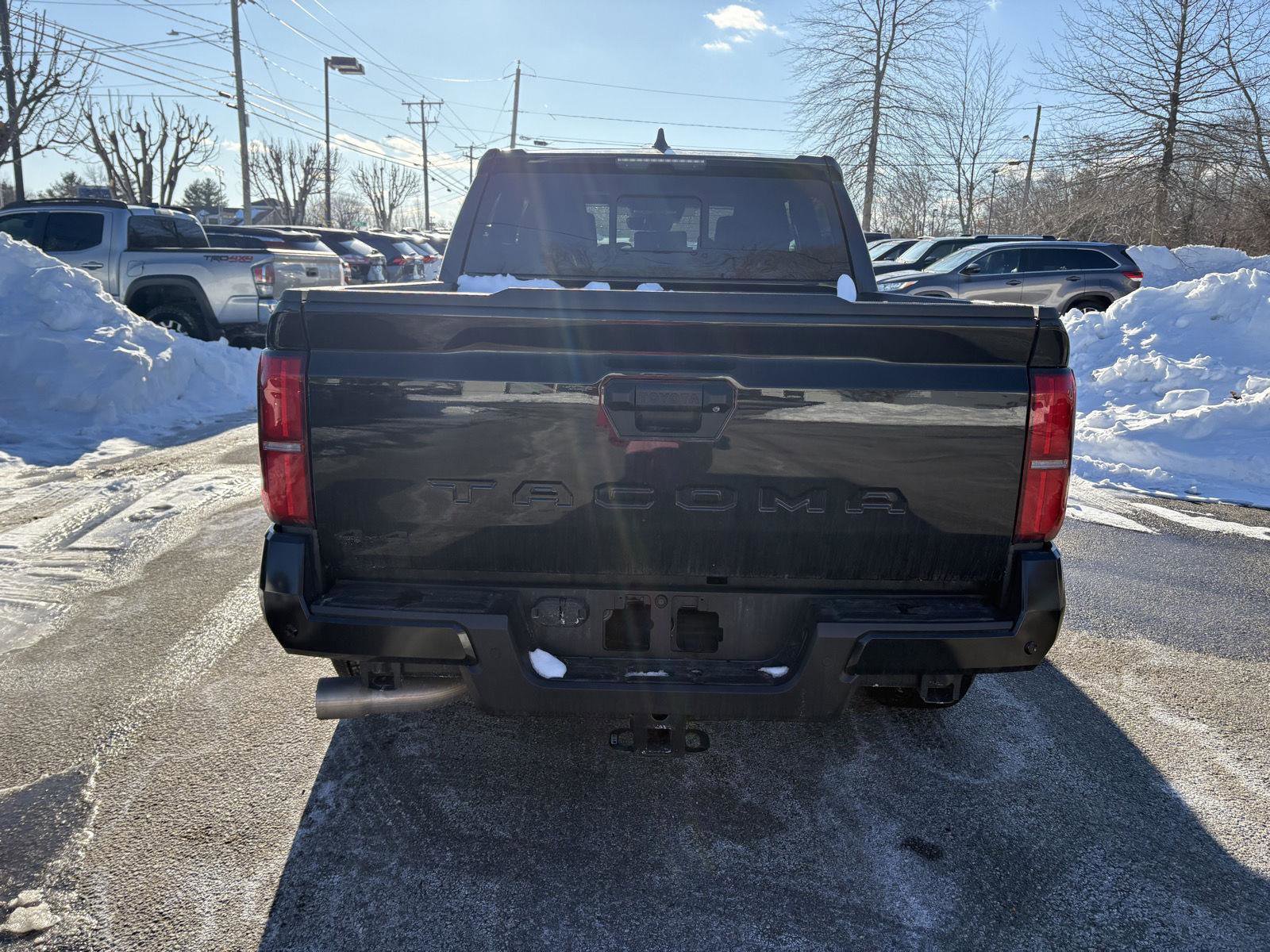 Used 2025 Toyota Tacoma TRD Sport w/ TRD Sport Upgrade Package image 6