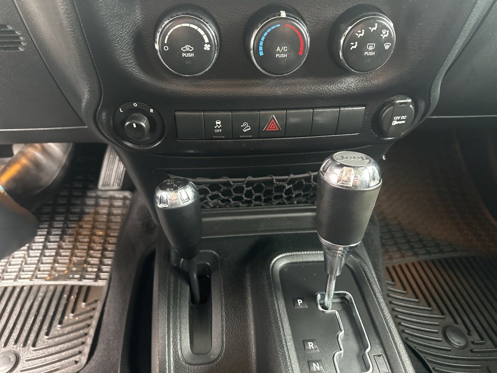 Used 2016 Jeep Wrangler Unlimited Sport w/ Quick Order Package 24S image 17