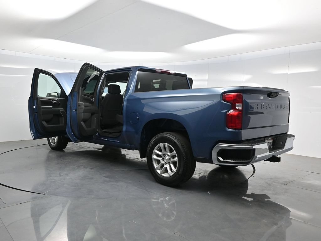Used 2024 Chevrolet Silverado 1500 LT AWD/4WD image 47
