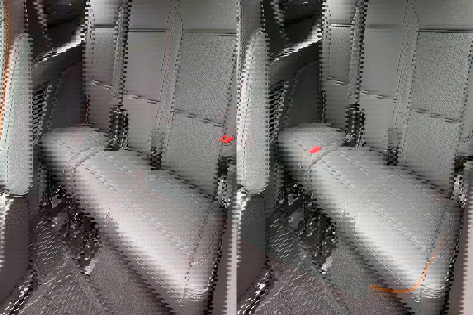 New 2026 GMC Yukon AT4 image 14