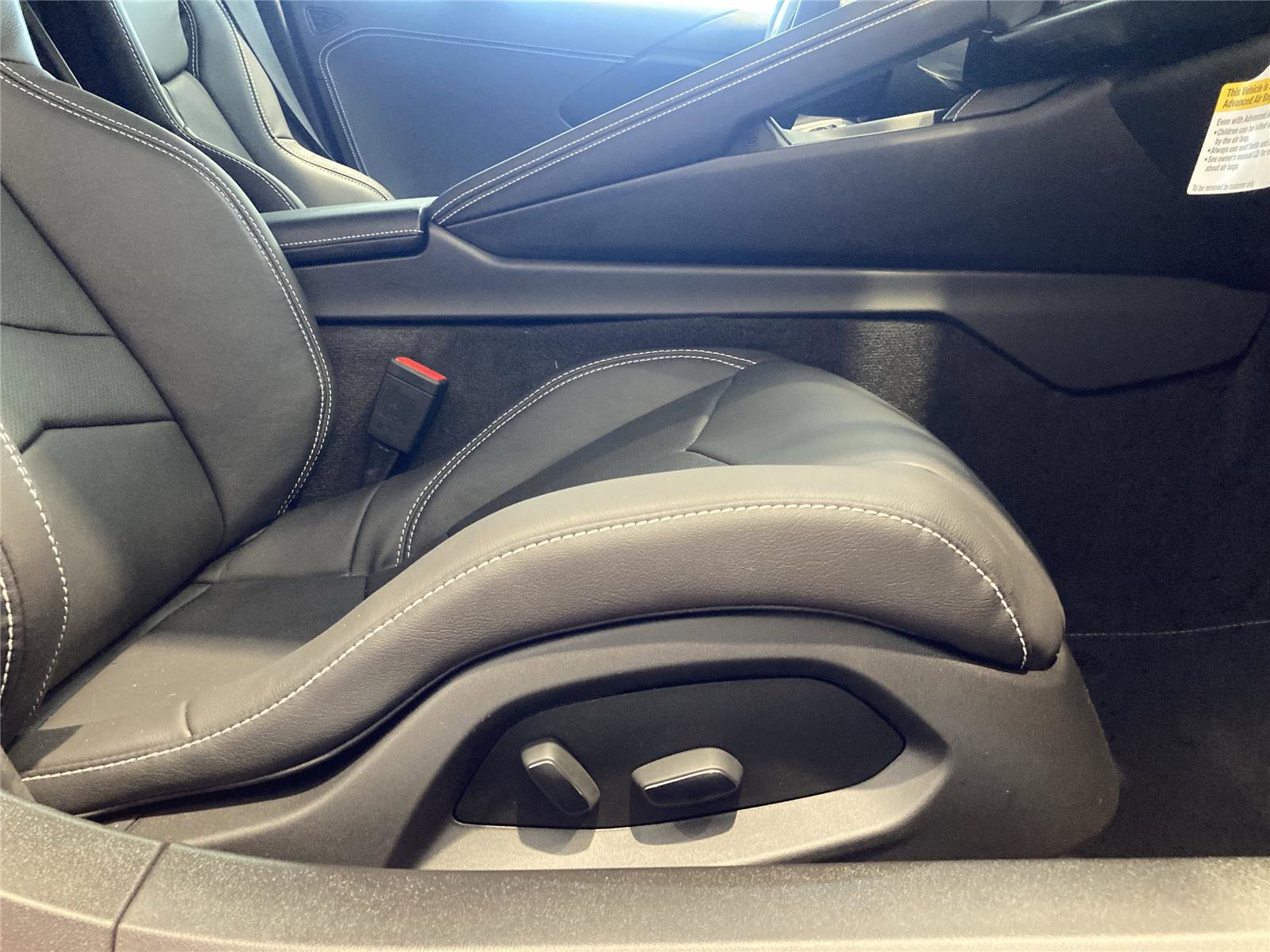 New 2026 Chevrolet Corvette Stingray Coupe w/ Battery Protection Package image 30