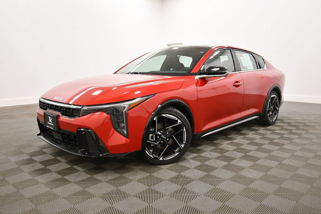 Certified 2025 Kia K4 EX w/ GT-Line Sunroof Package FWD image 2