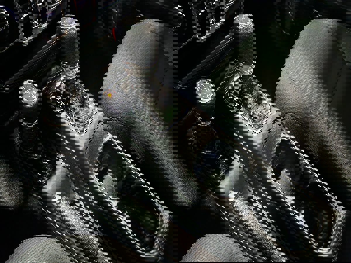 Used 2022 Jeep Wrangler Unlimited Sport image 39