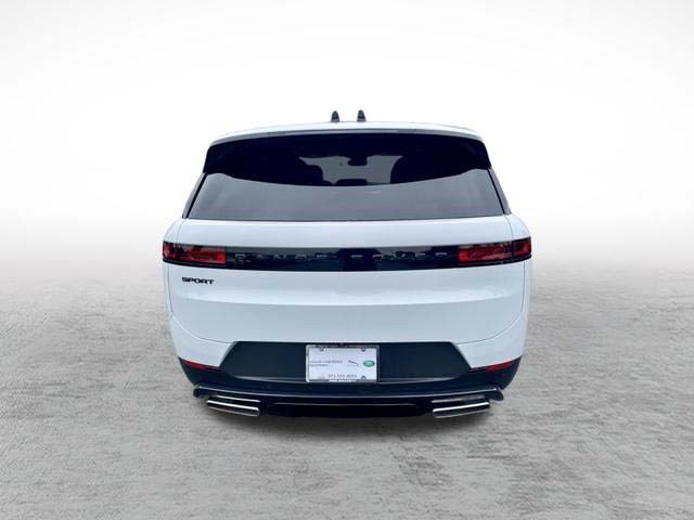 Used 2025 Land Rover Range Rover Sport SE AWD/4WD image 6