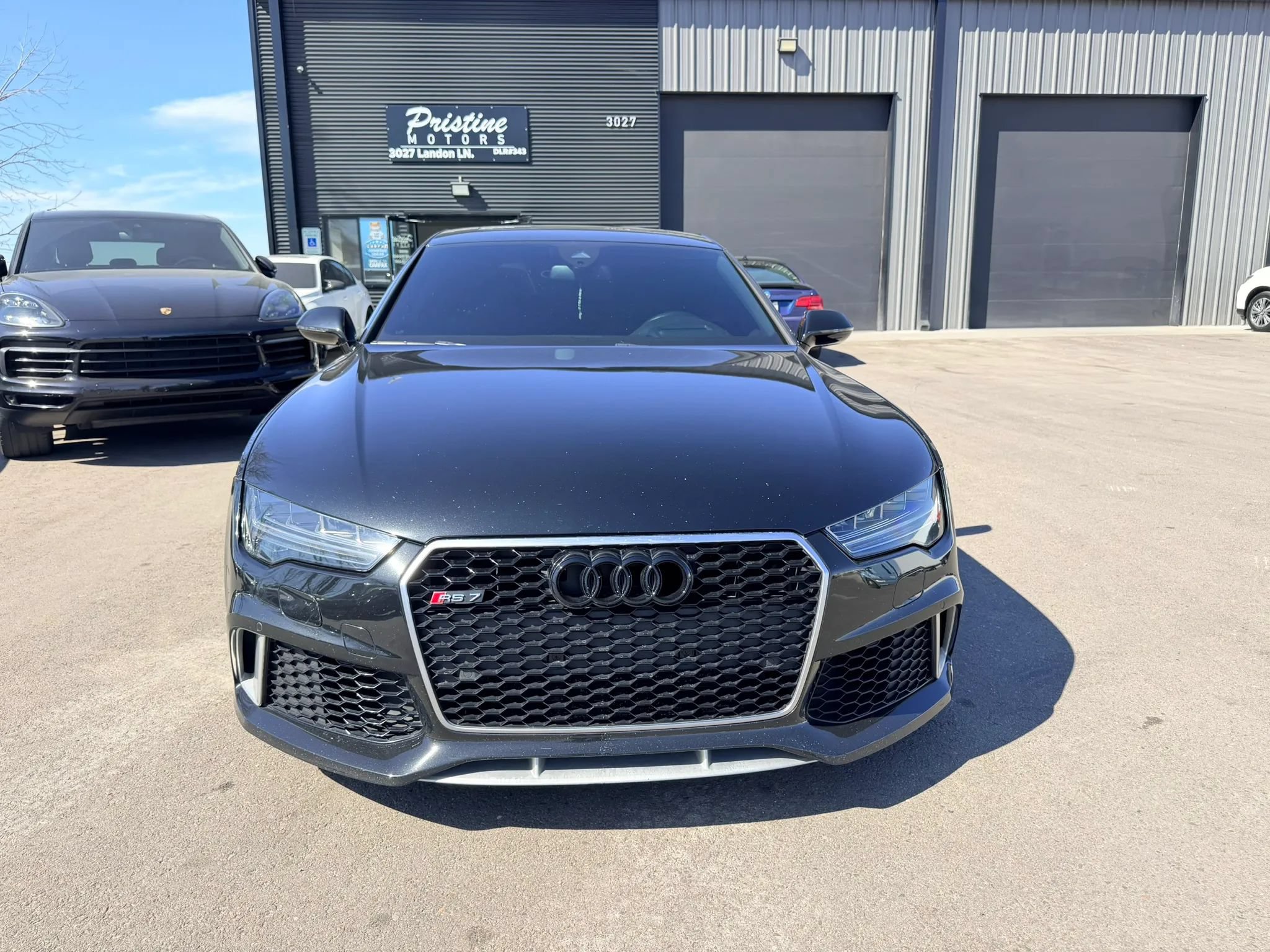 Used 2016 Audi RS 7 Prestige w/ RS 7 Dynamic Package AWD/4WD image 2