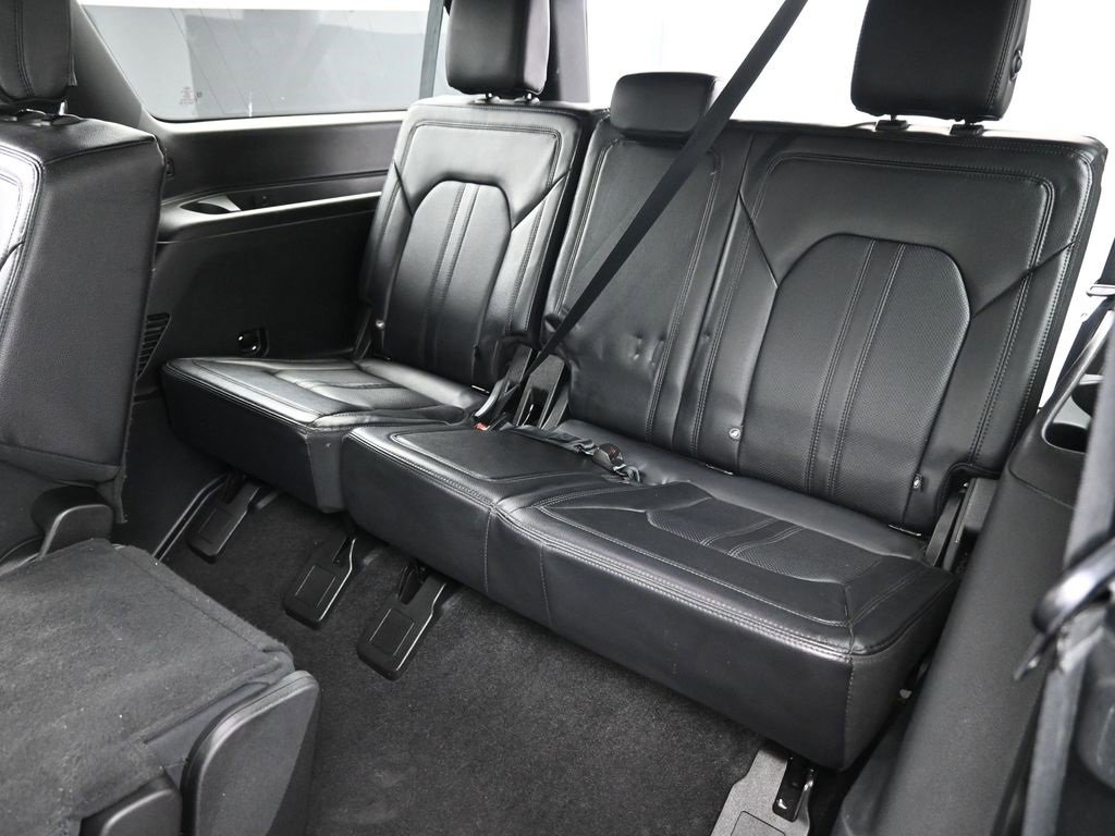 Used 2021 Ford Expedition Max Limited image 32