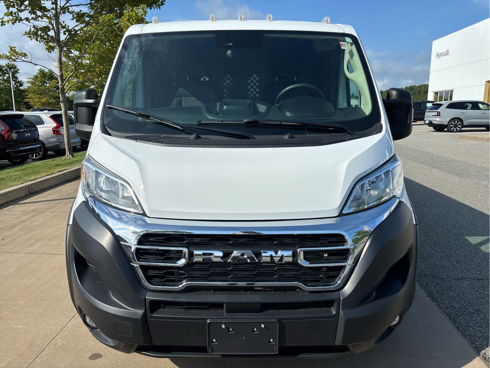 Used 2025 RAM ProMaster 2500 w/ U-Haul Equipment Group FWD image 4