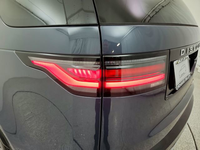 New 2026 Land Rover Discovery Limited Edition AWD/4WD image 27