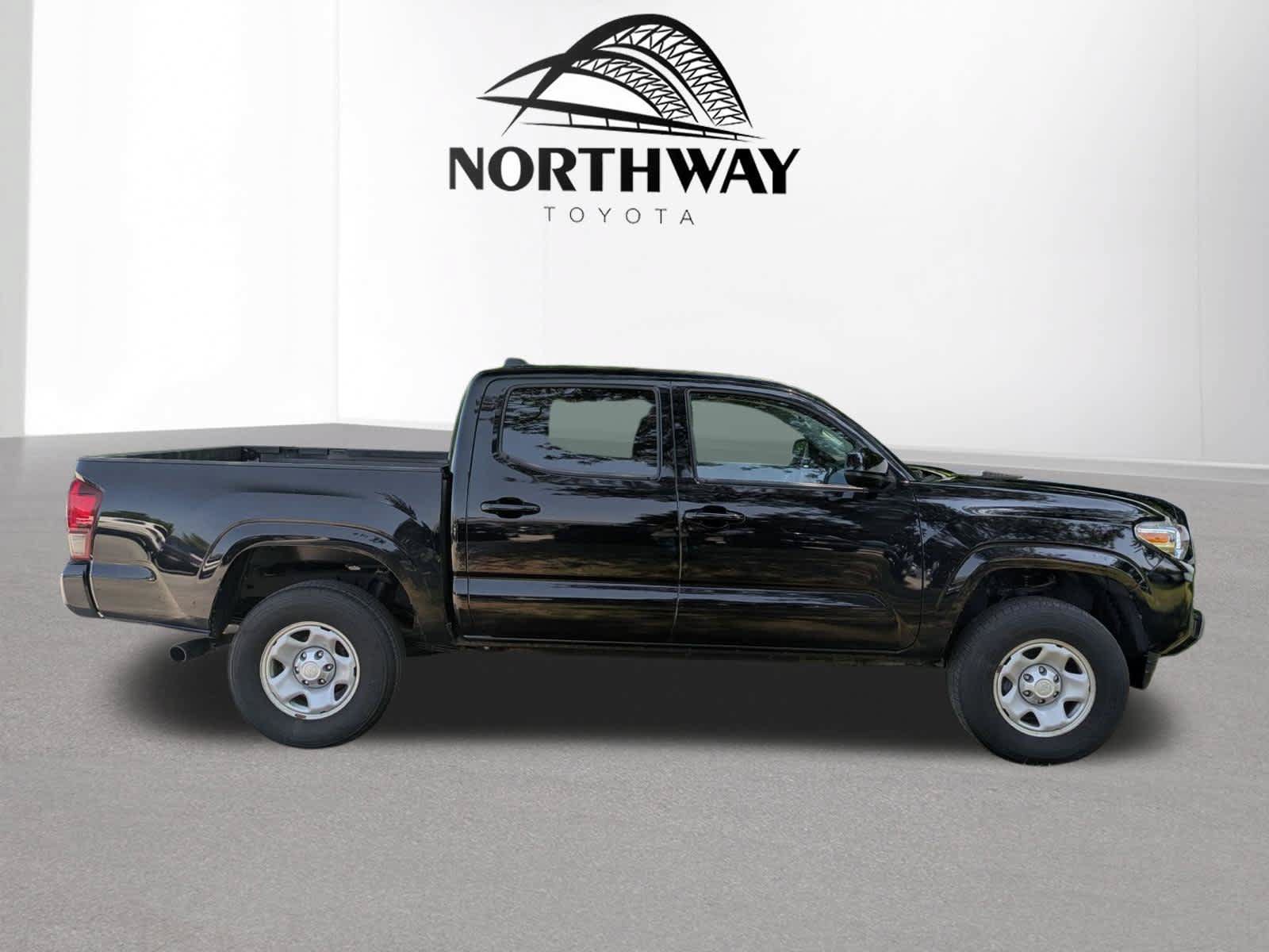 Used 2023 Toyota Tacoma SR AWD/4WD image 3