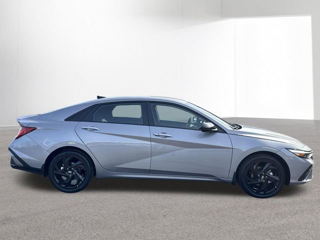 New 2026 Hyundai Elantra Sport image 34