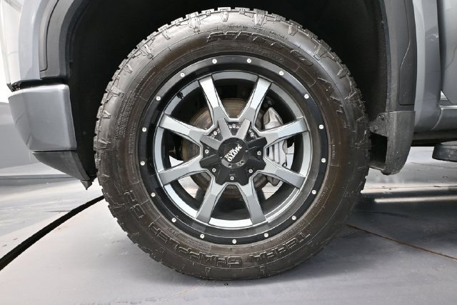 Used 2020 GMC Sierra 1500 AT4 w/ AT4 Premium Package AWD/4WD image 13