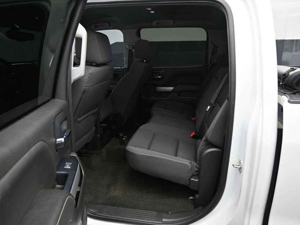 Used 2018 Chevrolet Silverado 1500 LT w/ All Star Edition image 26