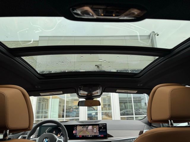 New 2026 BMW X6 xDrive40i w/ Climate Comfort Package image 24