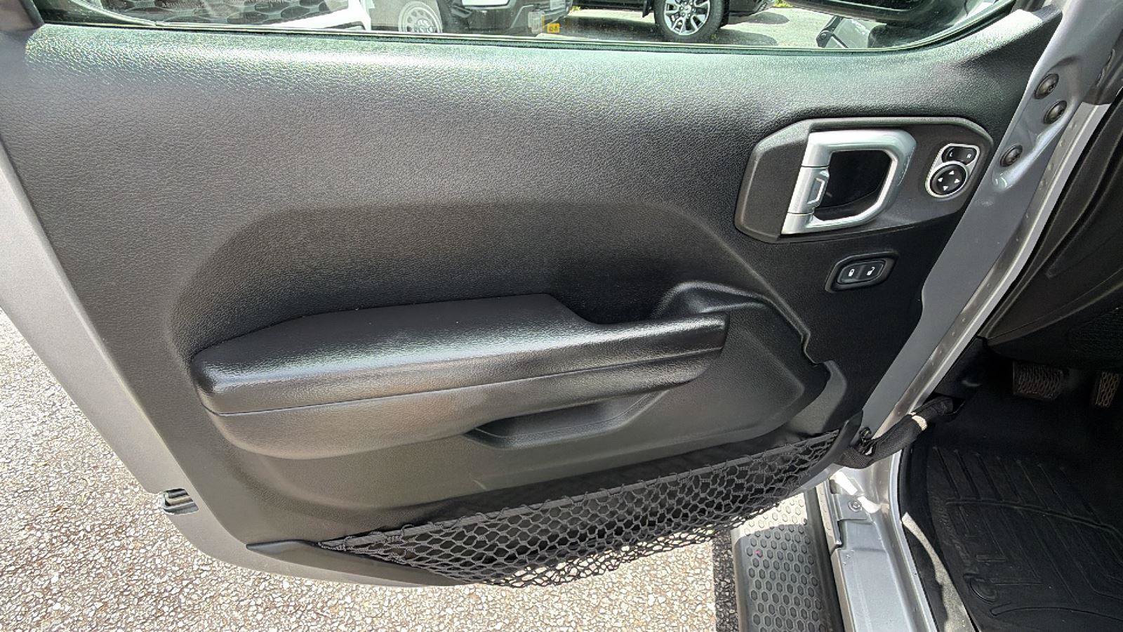 Used 2020 Jeep Wrangler Unlimited Sport AWD/4WD image 10