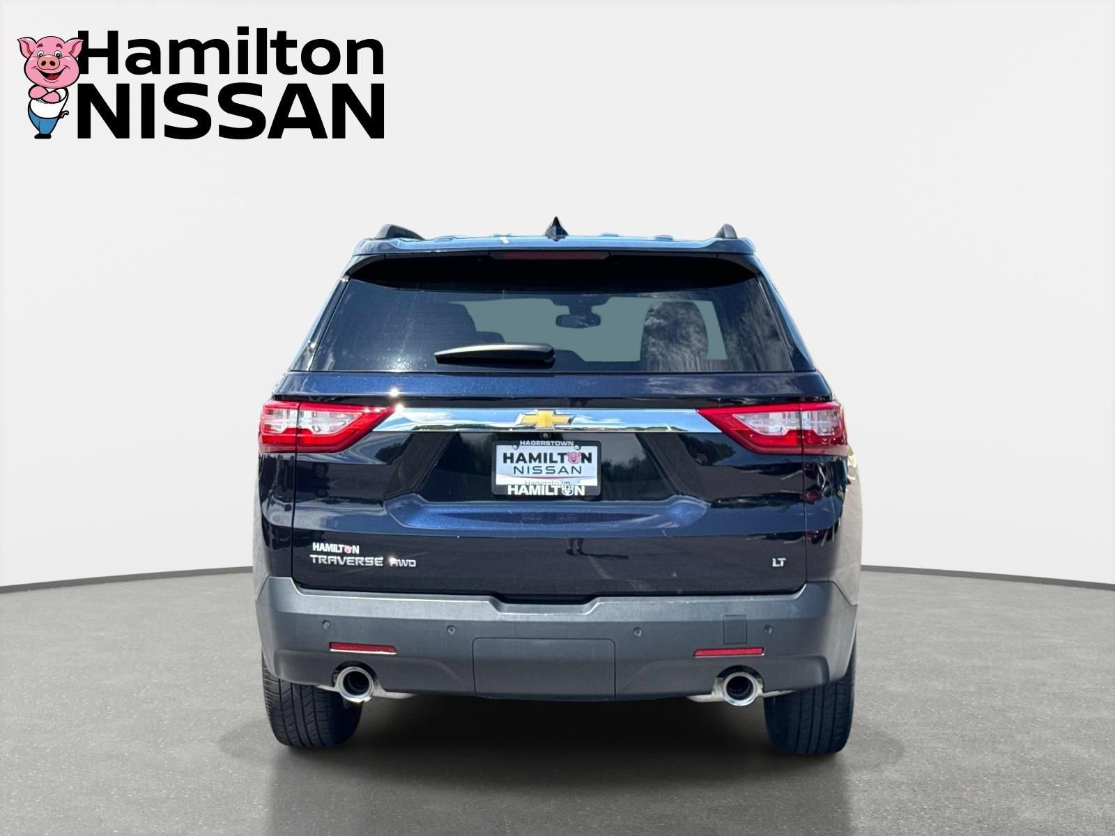 Used 2020 Chevrolet Traverse LT w/ Driver Confidence II Package AWD/4WD image 3
