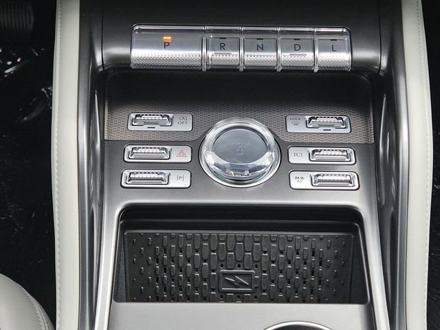 New 2026 Lincoln Nautilus Premier AWD/4WD image 14