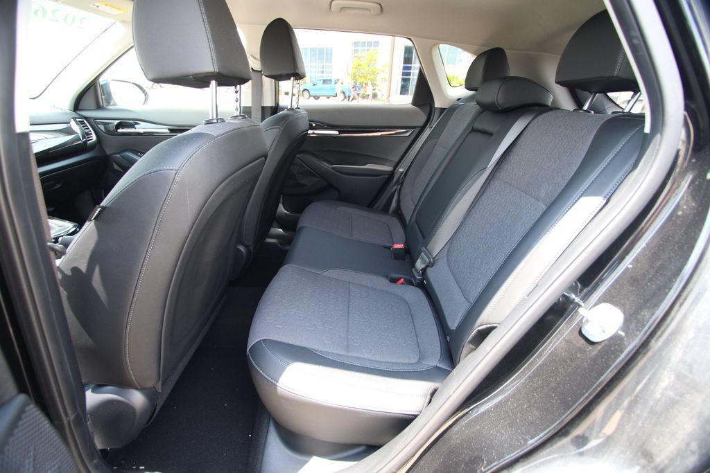 Used 2024 Kia Seltos S FWD image 7