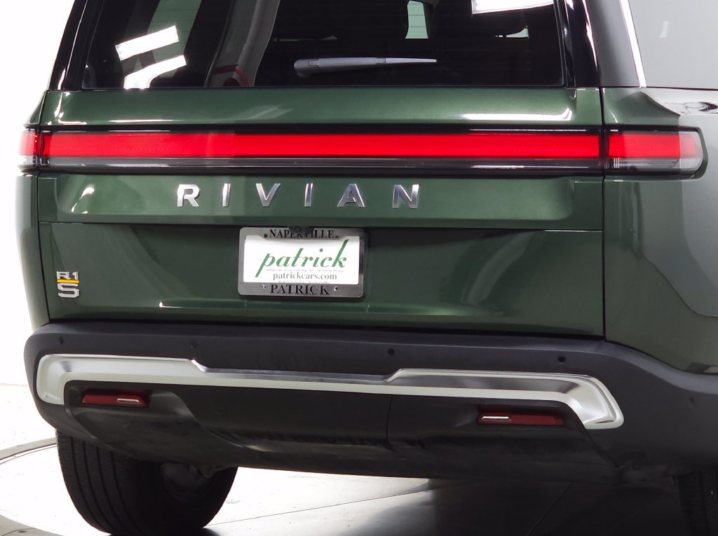 Used 2023 Rivian R1S Adventure Quad AWD/4WD image 6