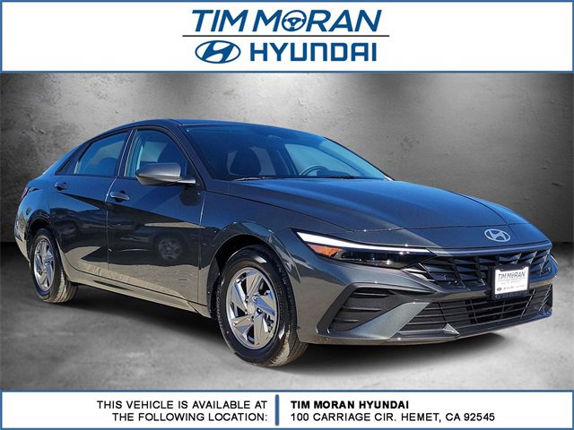 New 2026 Hyundai Elantra SE image 1