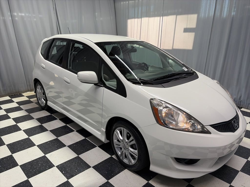 Used 2011 Honda Fit Sport image 3