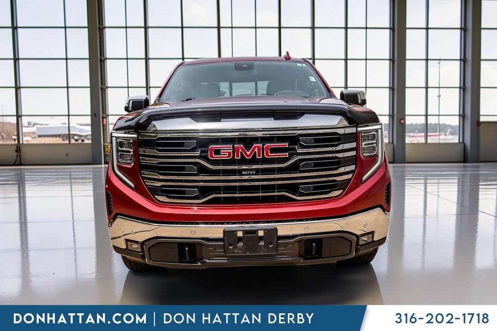Used 2022 GMC Sierra 1500 SLT w/ SLT Premium Plus Package AWD/4WD image 29