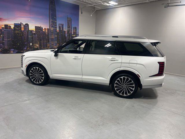 New 2026 Hyundai Palisade Calligraphy FWD image 4