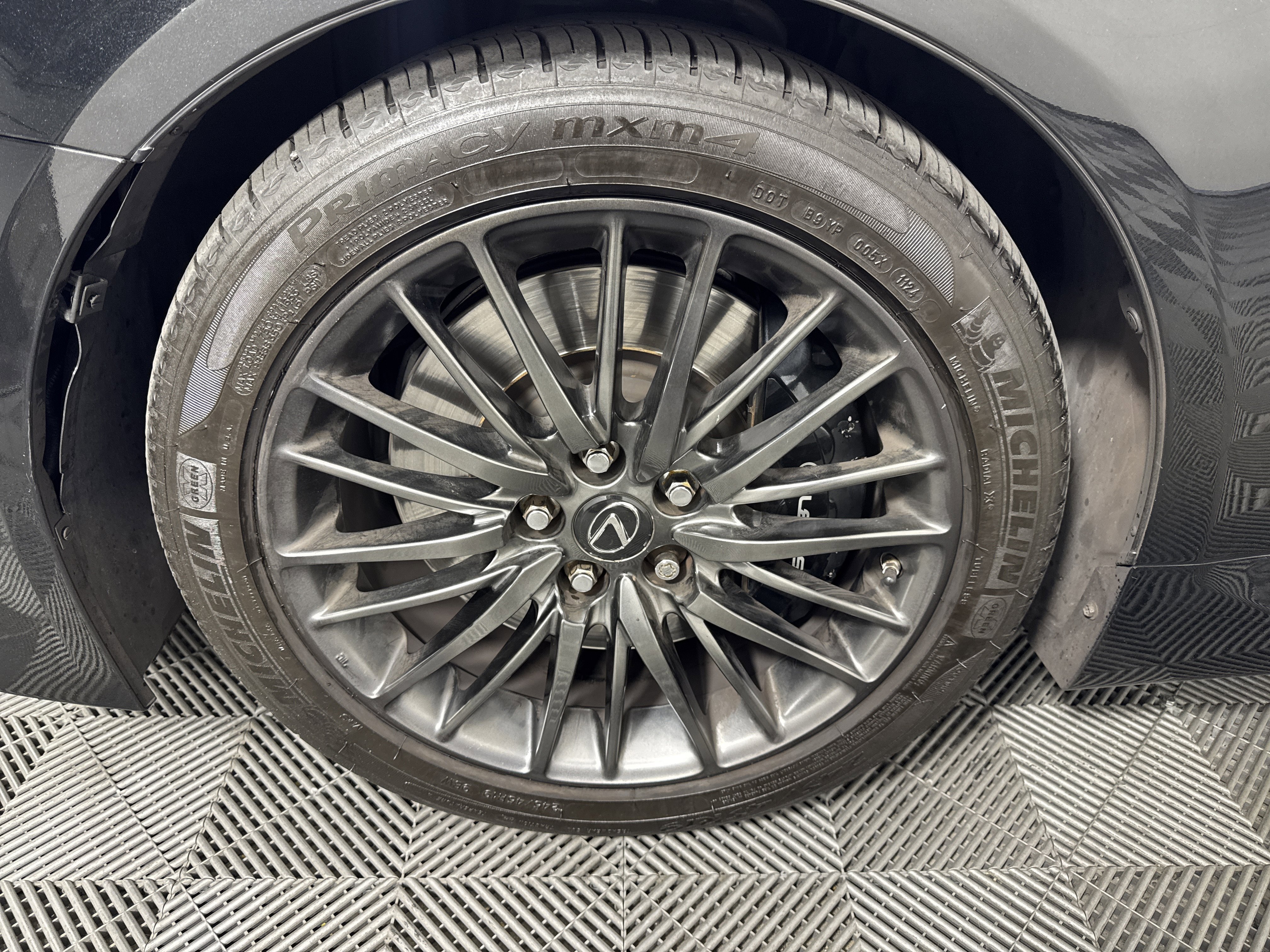 Used 2017 Lexus LS 460 w/ F Sport Midnight Edition RWD image 12