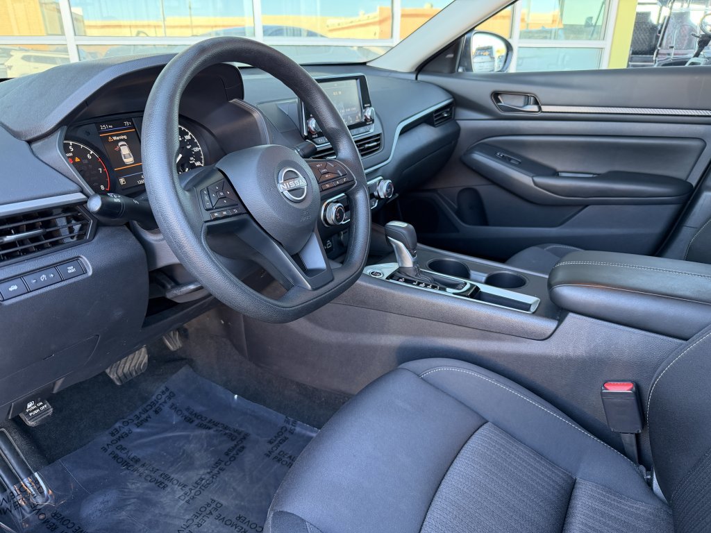 Used 2024 Nissan Altima 2.5 S image 29