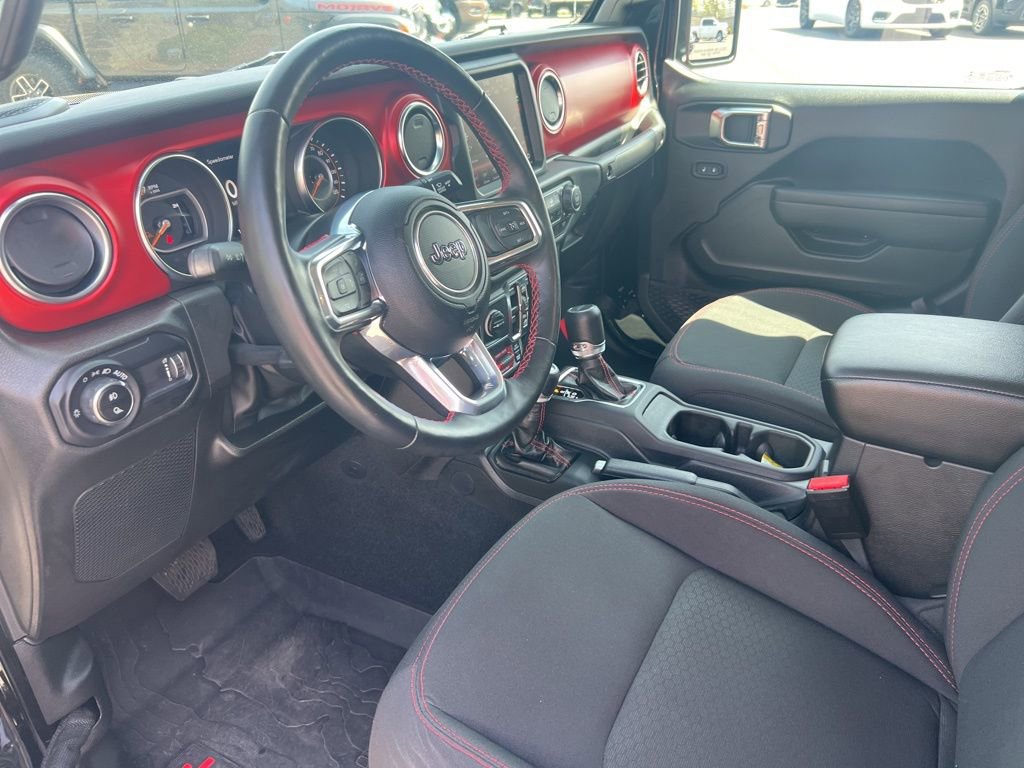 Used 2023 Jeep Gladiator Rubicon w/ Cold Weather Group image 2