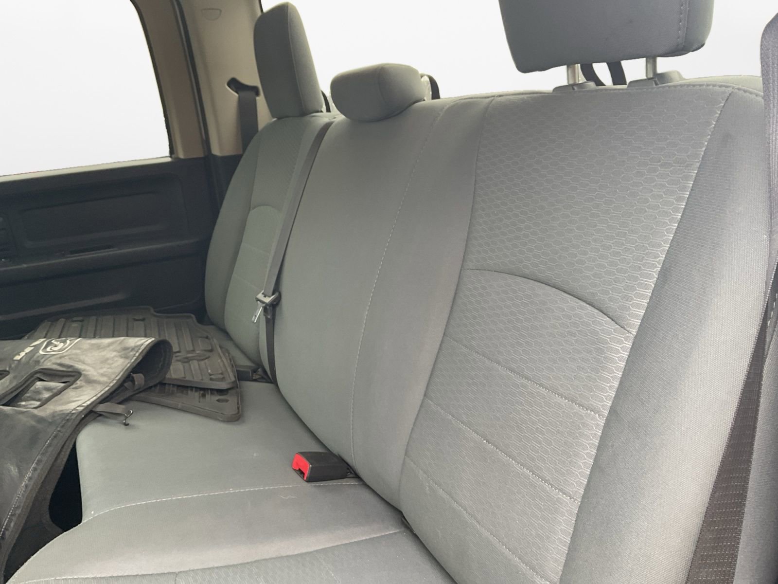 Used 2016 RAM 2500 Tradesman w/ Chrome Appearance Group image 13