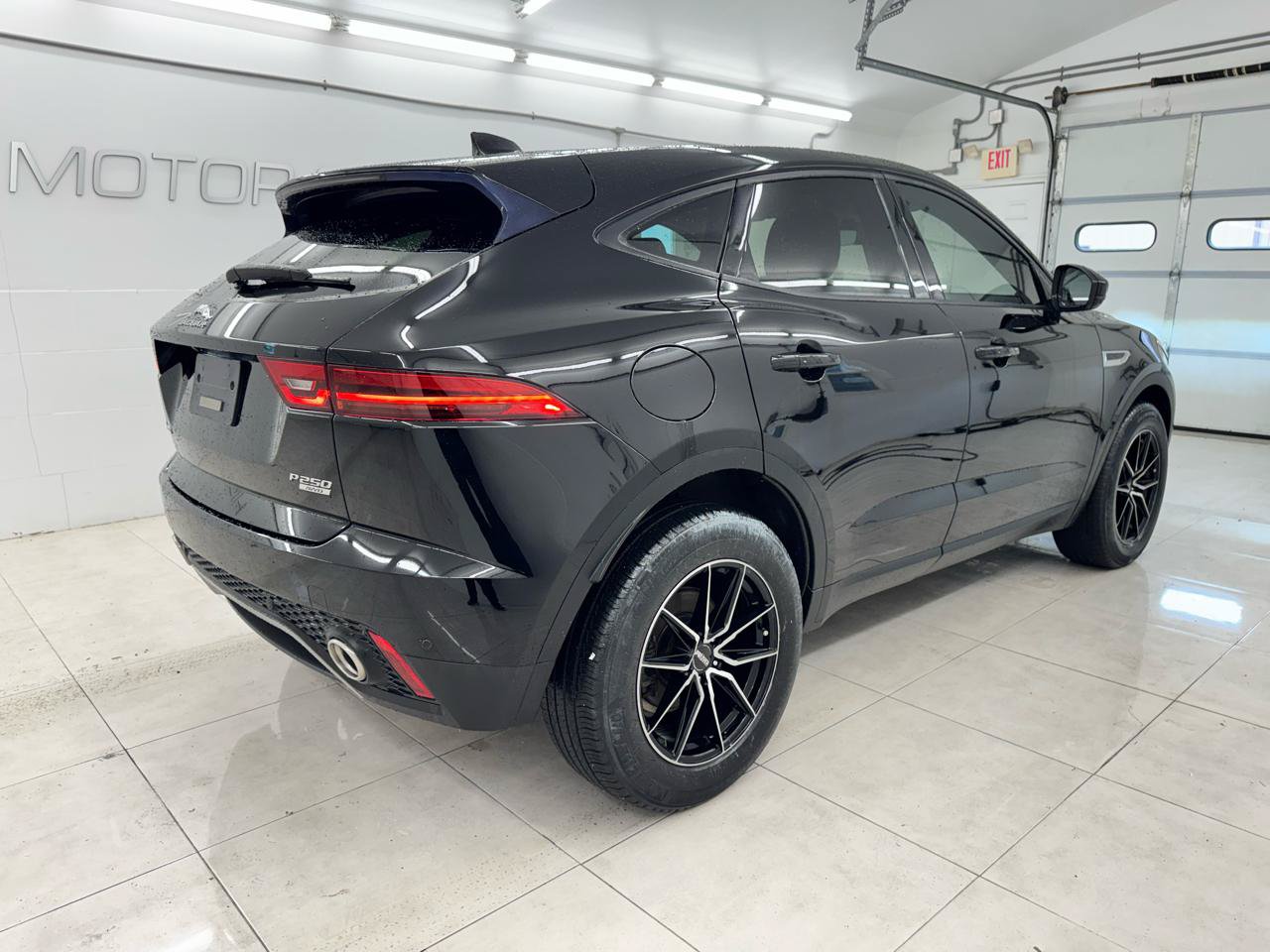 Used 2020 Jaguar E-PACE AWD/4WD image 5