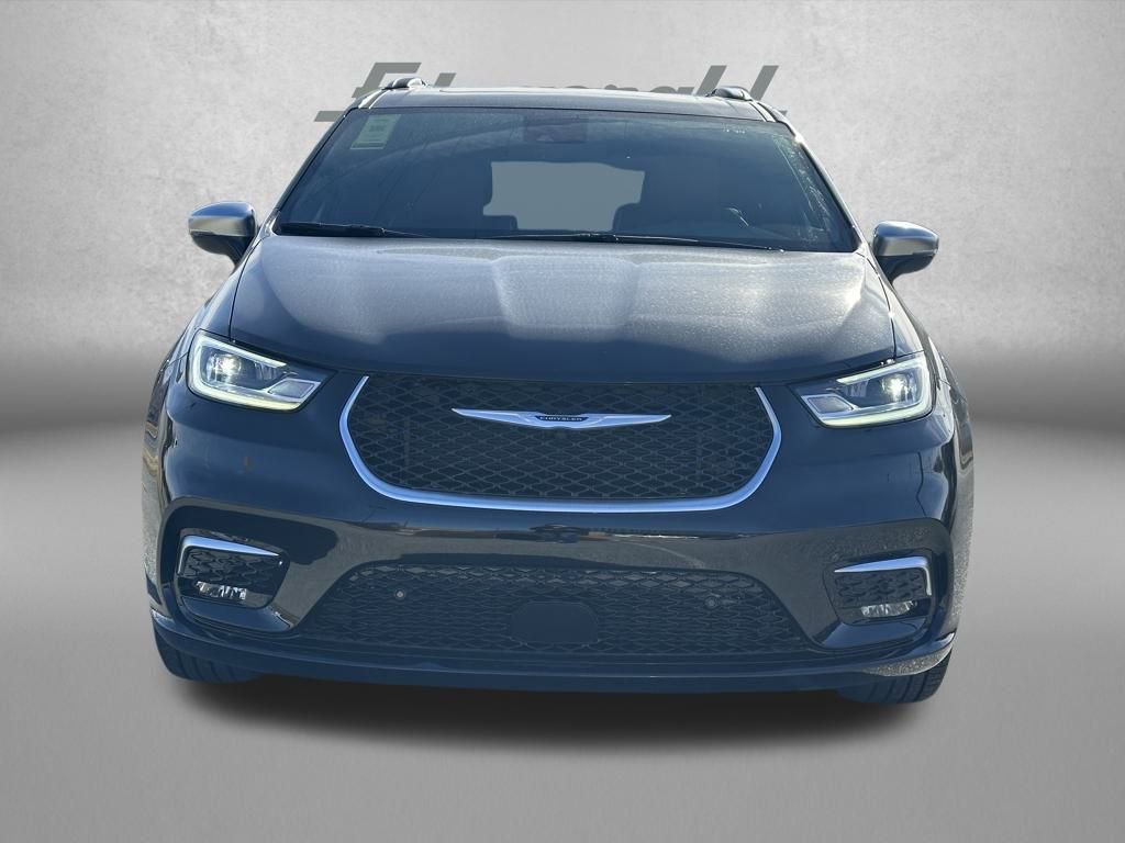 New 2026 Chrysler Pacifica Pinnacle FWD image 3